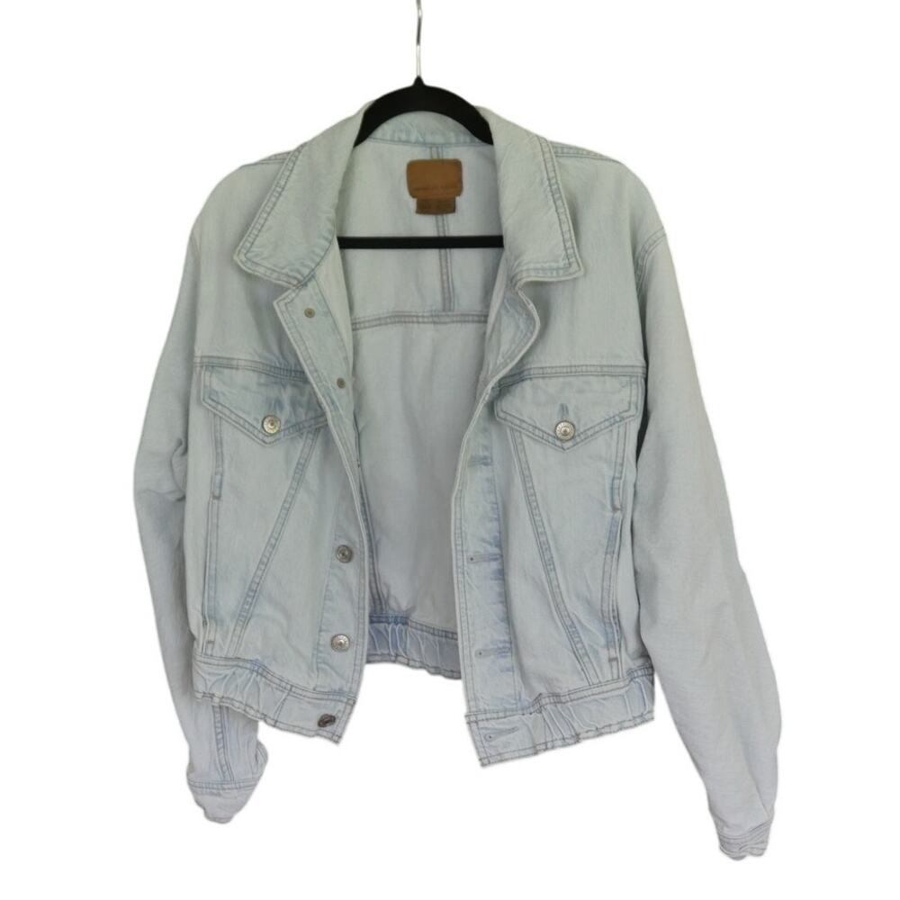 American Eagle 100% Cotton Cropped Light Wash Denim Jacket with Elastic Waist
